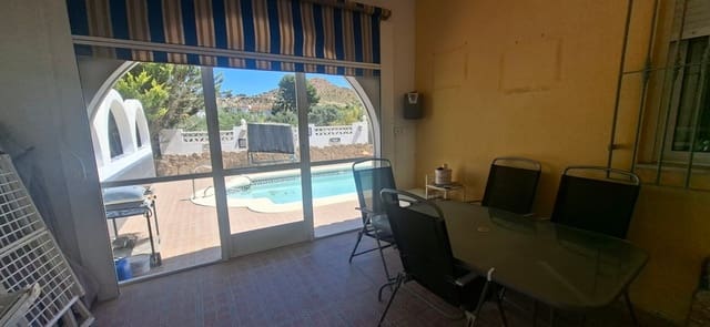 3 sypialnia Willa na sprzedaż w Arboleas z basenem garażem - 255 000 € (Ref: 10018740)