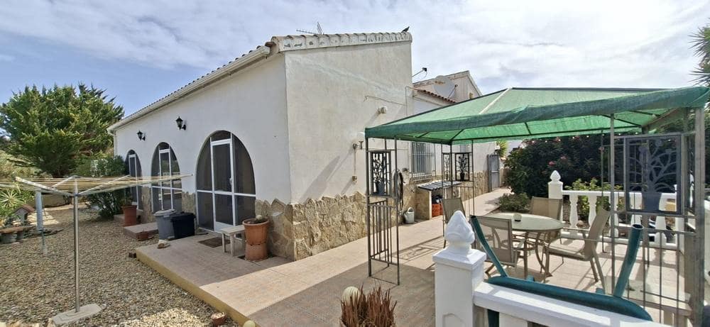 3 Zimmer Villa zu verkaufen in Arboleas mit Pool Garage - 255.000 € (Ref: 10018740)