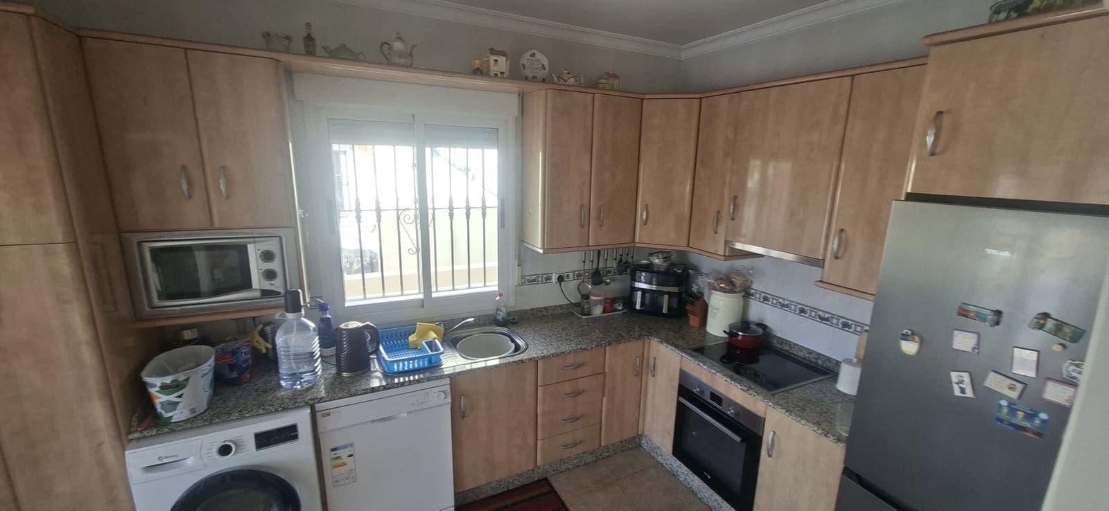 3 soveværelse Villa til salg i La Piedra Amarilla med swimmingpool garage - € 239.950 (Ref: 10091435)