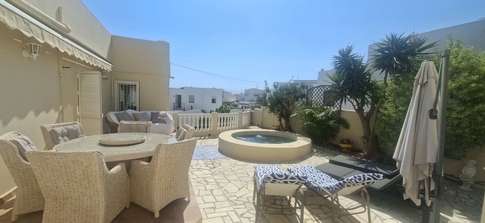 5 soveværelse Villa til salg i Mojacar med garage - € 695.000 (Ref: 10091436)
