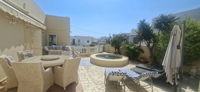 5 soveværelse Villa til salg i Mojácar med garage - € 695.000 (Ref: 10091436)