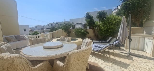 5 soveværelse Villa til salg i Mojácar med garage - € 695.000 (Ref: 10091436)
