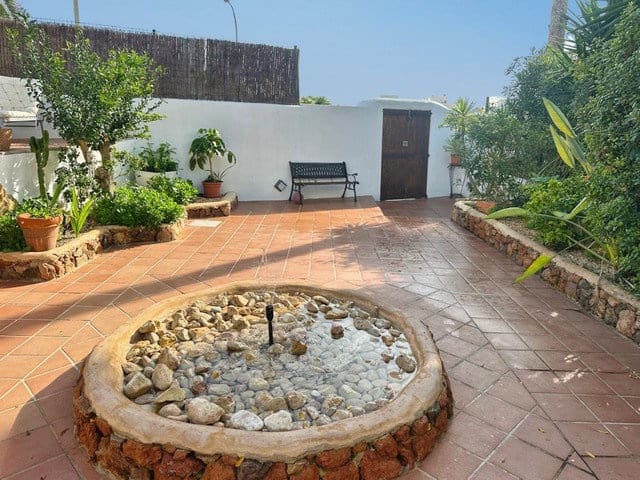 3 makuuhuone Huvila myytävänä paikassa Santa Eulalia / Santa Eularia mukana uima-altaan 
autotalli - 1 395 000 € (Ref: 10140294)