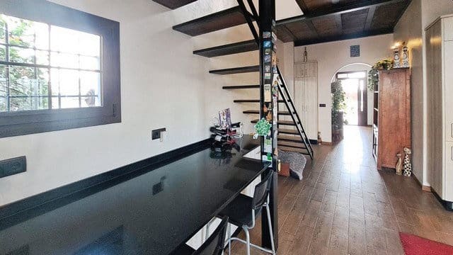 3 makuuhuone Huvila myytävänä paikassa Santa Eulalia / Santa Eularia mukana uima-altaan 
autotalli - 1 395 000 € (Ref: 10140294)