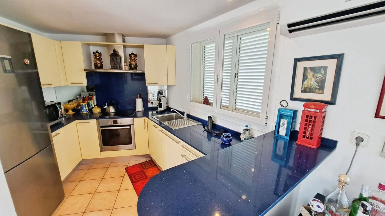 4 soverom Hus til salgs i La Siesta med svømmebasseng garasje - € 1 290 000 (Ref: 10141324)