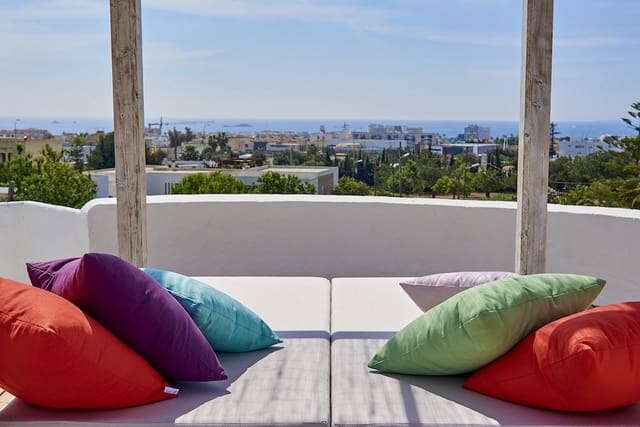 7 Zimmer Villa zu verkaufen in Ibiza / Eivissa Stadt mit Pool Garage - 2.500.000 € (Ref: 6537438)