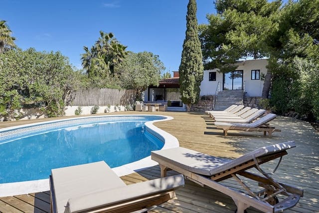 7 Zimmer Villa zu verkaufen in Ibiza / Eivissa Stadt mit Pool Garage - 2.500.000 € (Ref: 6537438)