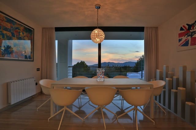 6 Zimmer Villa zu verkaufen in Can Furnet, Santa Eulalia / Santa Eularia mit Pool Garage - 4.500.000 € (Ref: 6537439)
