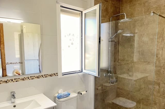 4 slaapkamer Villa te koop in Arboleas met zwembad garage - € 285.000 (Ref: 6969020)