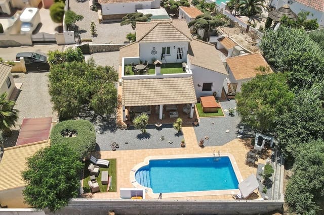 4 soverom Villa til salgs i El Chopo, Arboleas med svømmebasseng garasje - € 285 000 (Ref: 6969020)