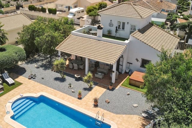 4 soverom Villa til salgs i El Chopo, Arboleas med svømmebasseng garasje - € 285 000 (Ref: 6969020)