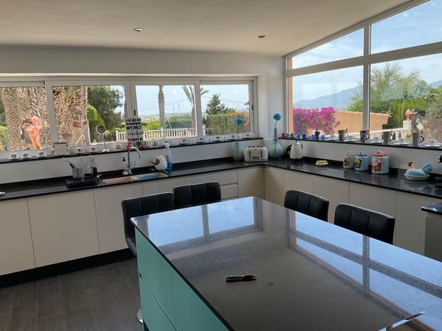 4 soveværelse Villa til salg i Vera med swimmingpool garage - € 399.990 (Ref: 7161876)