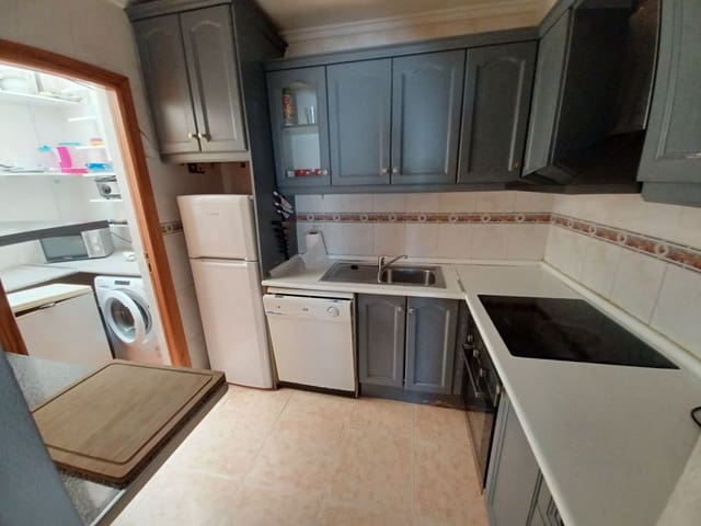 3 Zimmer Villa zu verkaufen in Playa Flamenca, Orihuela mit Pool - 139.995 € (Ref: 8021375)