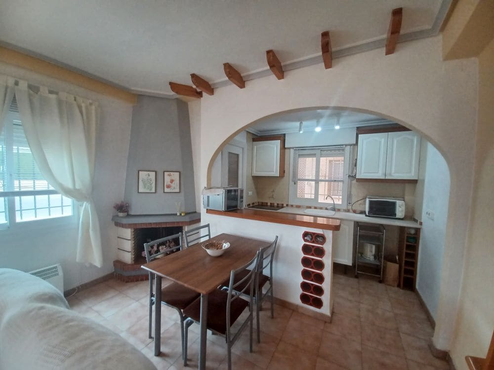 2 soveværelse Lejlighed til salg i Punta Prima med swimmingpool garage - € 119.995 (Ref: 8021376)