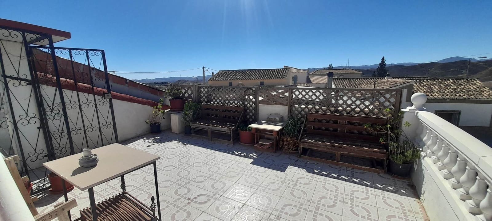 5 soveværelse Finca/Landehus til salg i Albox med garage - € 112.000 (Ref: 8021377)