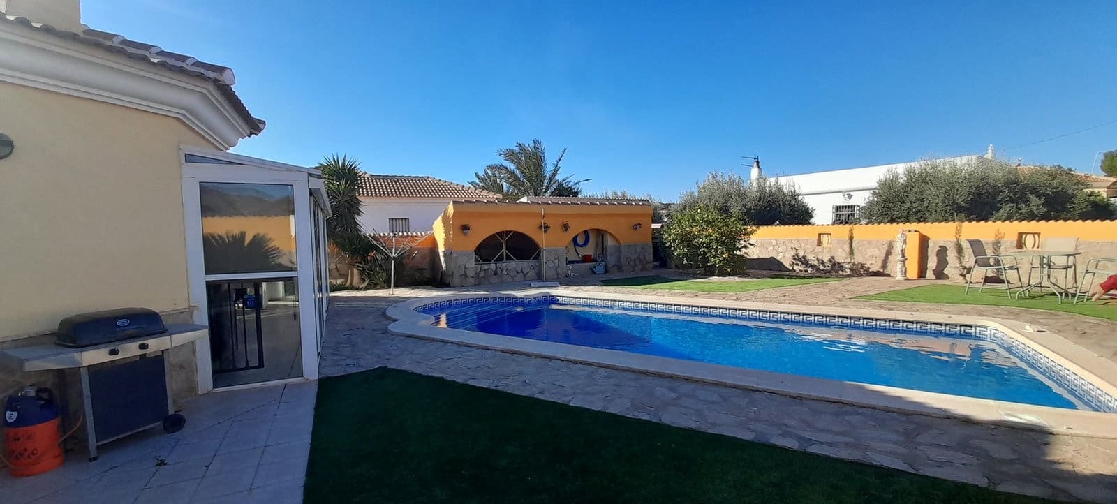 3 bedroom Villa for sale in Arboleas with pool garage - € 249,500 (Ref: 8021379)