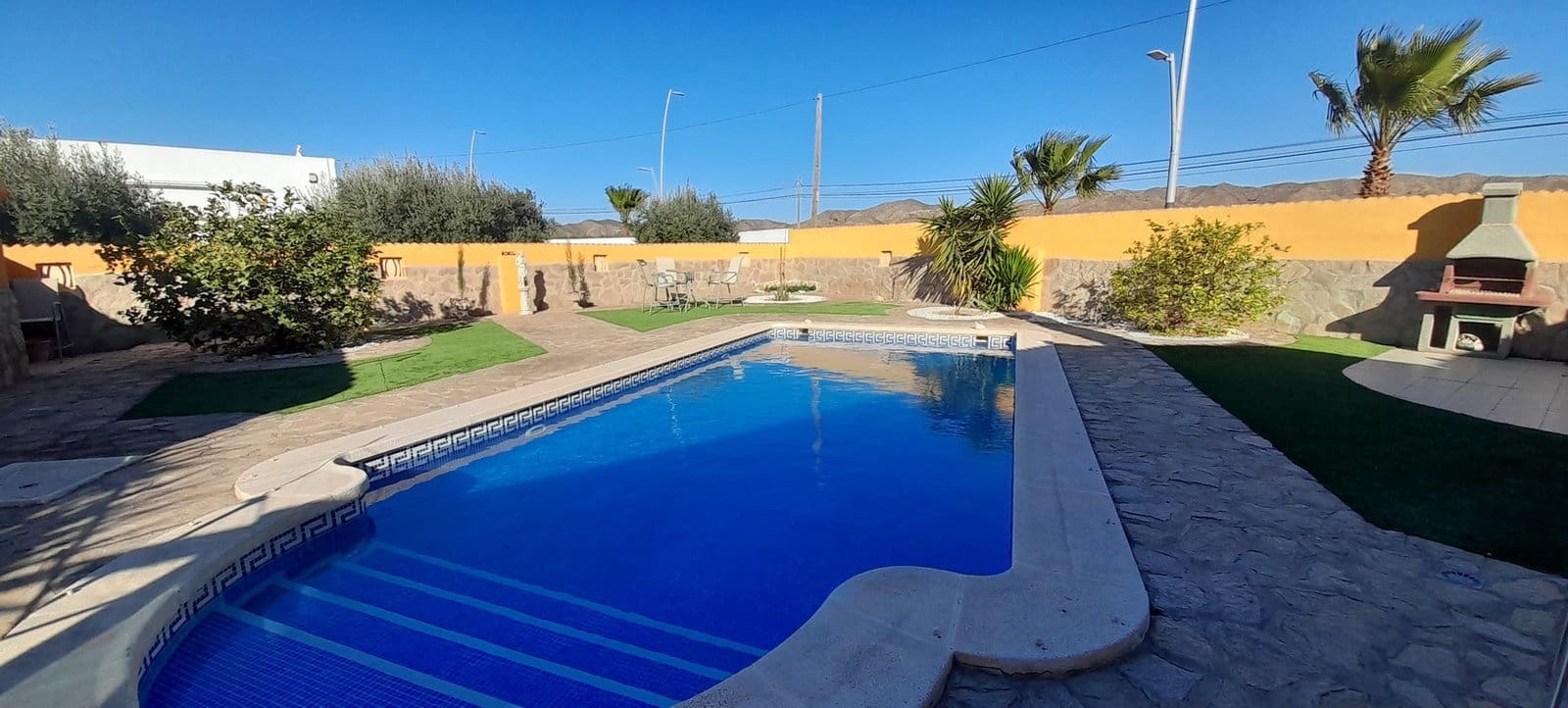 3 bedroom Villa for sale in Arboleas with pool garage - € 249,500 (Ref: 8021379)
