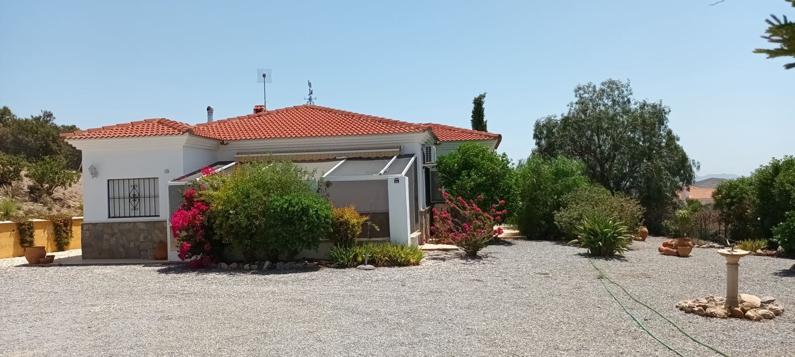 3 soveværelse Villa til salg i La Piedra Amarilla med swimmingpool - € 229.500 (Ref: 8021384)