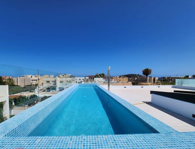 3 soveværelse Penthouse til salg i Illa Plana, Ibiza by med swimmingpool - € 2.400.000 (Ref: 8021386)