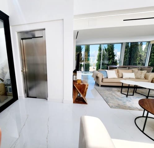3 soveværelse Penthouse til salg i Illa Plana, Ibiza by med swimmingpool - € 2.400.000 (Ref: 8021386)