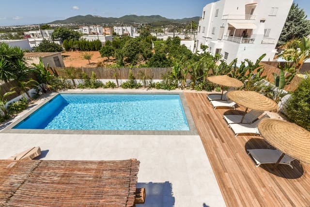 4 soverom Villa til salgs i Nuestra Señora de Jesus, Santa Eulalia / Santa Eularia med svømmebasseng garasje - € 1 990 000 (Ref: 8021388)