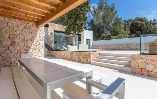 8 bedroom Villa for sale in Cala d'en Bou, San Jose / Sant Josep de Sa Talaia with pool garage - € 2,799,000 (Ref: 8021390)