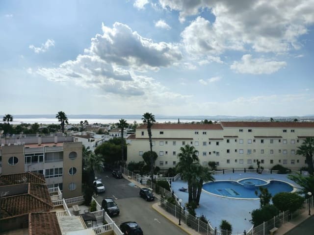 3 Zimmer Apartment zu verkaufen in Torrevieja mit Pool Garage - 149.000 € (Ref: 8021394)
