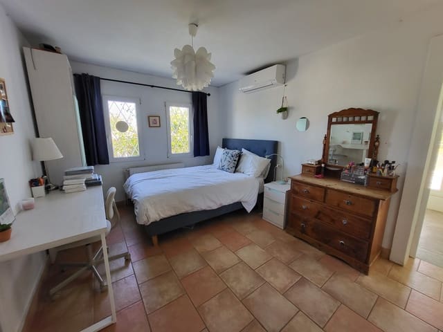 4 slaapkamer Villa te koop in Port des Torrent, San Jose / Sant Josep de Sa Talaia met zwembad garage - € 1.450.000 (Ref: 8290511)