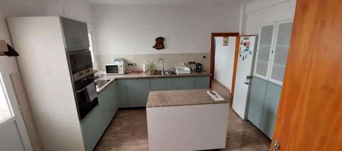 5 soveværelse Villa til salg i Urcal med garage - € 175.000 (Ref: 8317109)