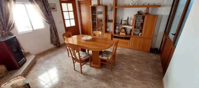 5 makuuhuone Huvila myytävänä paikassa Urcal, Huércal-Overa mukana 
autotalli - 175 000 € (Ref: 8317109)