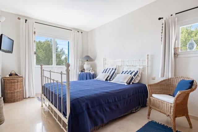 2 soveværelse Lejlighed til salg i Cala Llenya, Santa Eulalia / Santa Eularia med swimmingpool garage - € 650.000 (Ref: 8476405)
