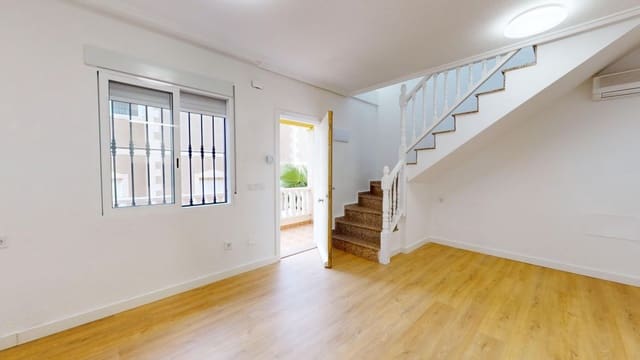 3 soveværelse Villa til salg i Villamartin, Orihuela - € 179.000 (Ref: 8527397)