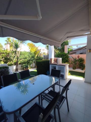 2 slaapkamer Villa te koop in Zona Pueblo, Guardamar del Segura met zwembad garage - € 198.000 (Ref: 8632239)