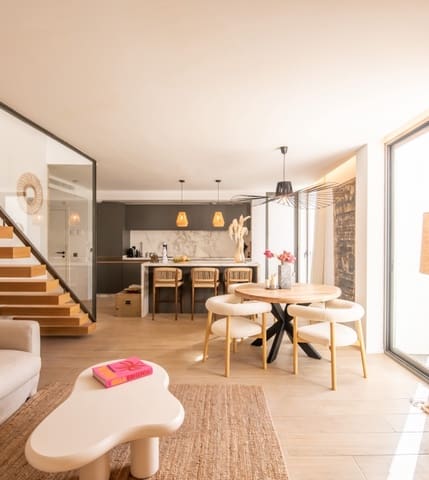 3 slaapkamer Appartement te koop in Nuestra Señora de Jesus, Santa Eulalia / Santa Eularia met zwembad - € 1.200.000 (Ref: 8669199)