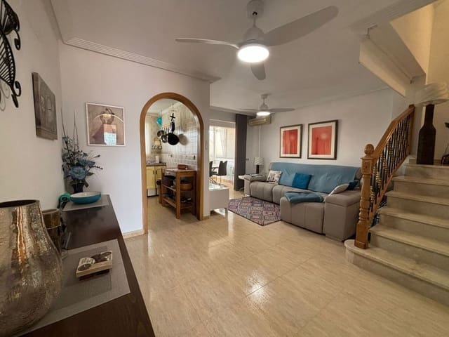 3 chambre Maison de Ville à vendre à La Zenia, Orihuela avec piscine garage - 220 000 € (Ref: 8695789)