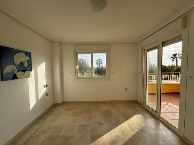 3 slaapkamer Villa te koop in Zona Pueblo, Guardamar del Segura met zwembad garage - € 390.000 (Ref: 8765959)
