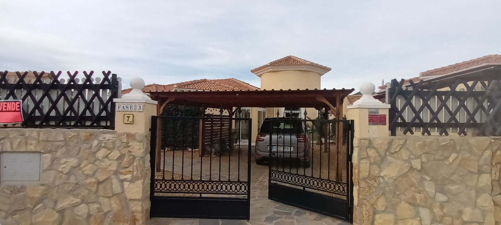 3 soveværelse Villa til salg i Partaloa med swimmingpool garage - € 259.000 (Ref: 8772659)