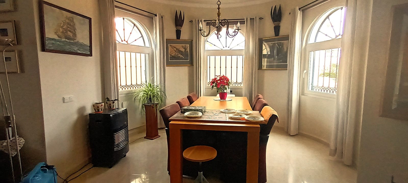 3 soveværelse Villa til salg i Partaloa med swimmingpool garage - € 259.000 (Ref: 8772659)