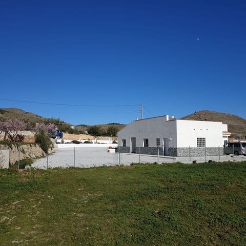 3 soveværelse Villa til salg i Oria med garage - € 198.950 (Ref: 9205631)