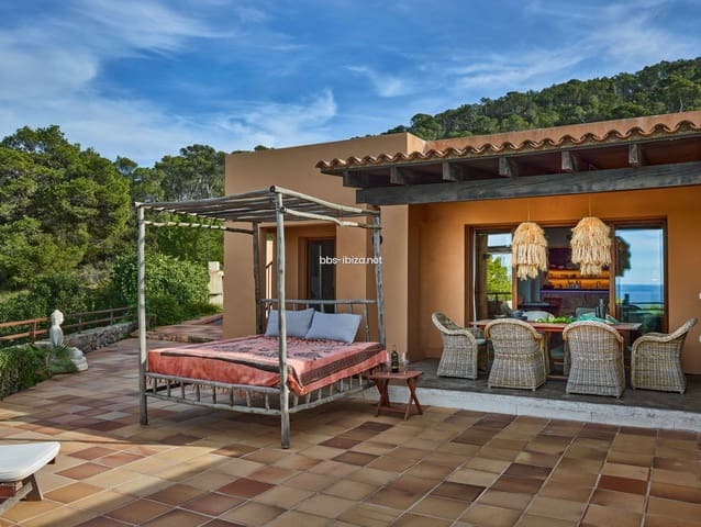 3 makuuhuone Huvila myytävänä paikassa Cala Molí, San Jose / Sant Josep de Sa Talaia mukana uima-altaan 
autotalli - 1 325 000 € (Ref: 9265000)