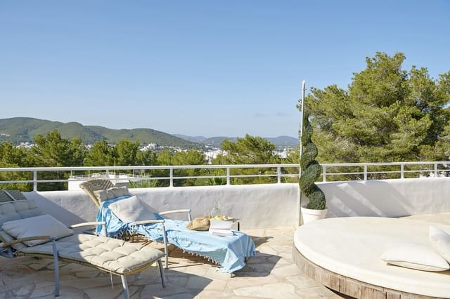 6 camera da letto Villa in vendita in La Siesta, Santa Eulalia / Santa Eularia con piscina garage - 2.300.000 € (Rif: 9274104)