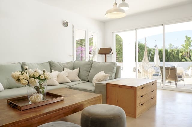 6 camera da letto Villa in vendita in La Siesta, Santa Eulalia / Santa Eularia con piscina garage - 2.300.000 € (Rif: 9274104)