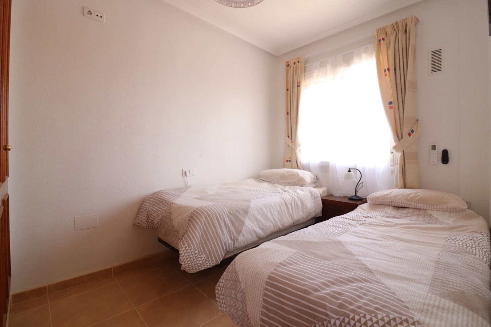 3 Zimmer Villa zu verkaufen in Ciudad Quesada mit Pool Garage - 224.950 € (Ref: 9610074)