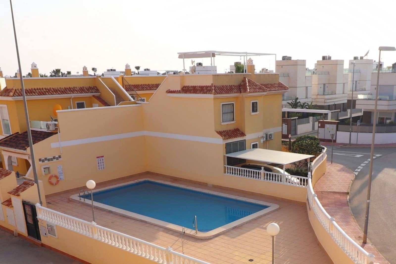 3 Zimmer Villa zu verkaufen in Ciudad Quesada mit Pool Garage - 224.950 € (Ref: 9610074)