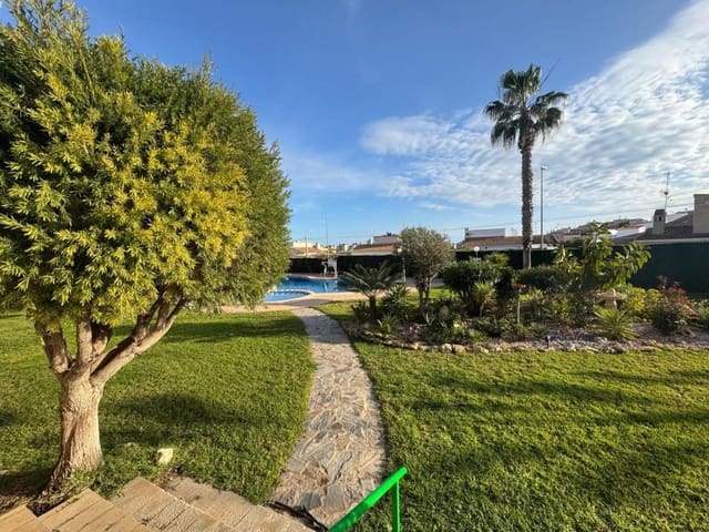 2 soverom Leilighet til salgs i Playa Flamenca, Orihuela med svømmebasseng garasje - € 175 995 (Ref: 9675955)