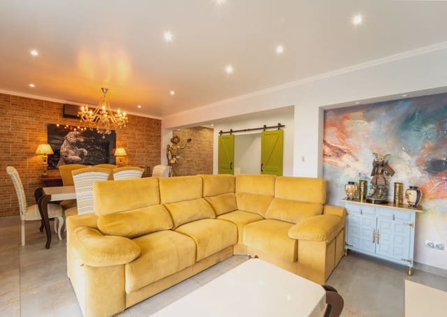 Apartamento de 3 habitaciones en El Chaparral - La Siesta - La Torreta, Torrevieja en venta con garaje - 285.000 € (Ref: 9769065)