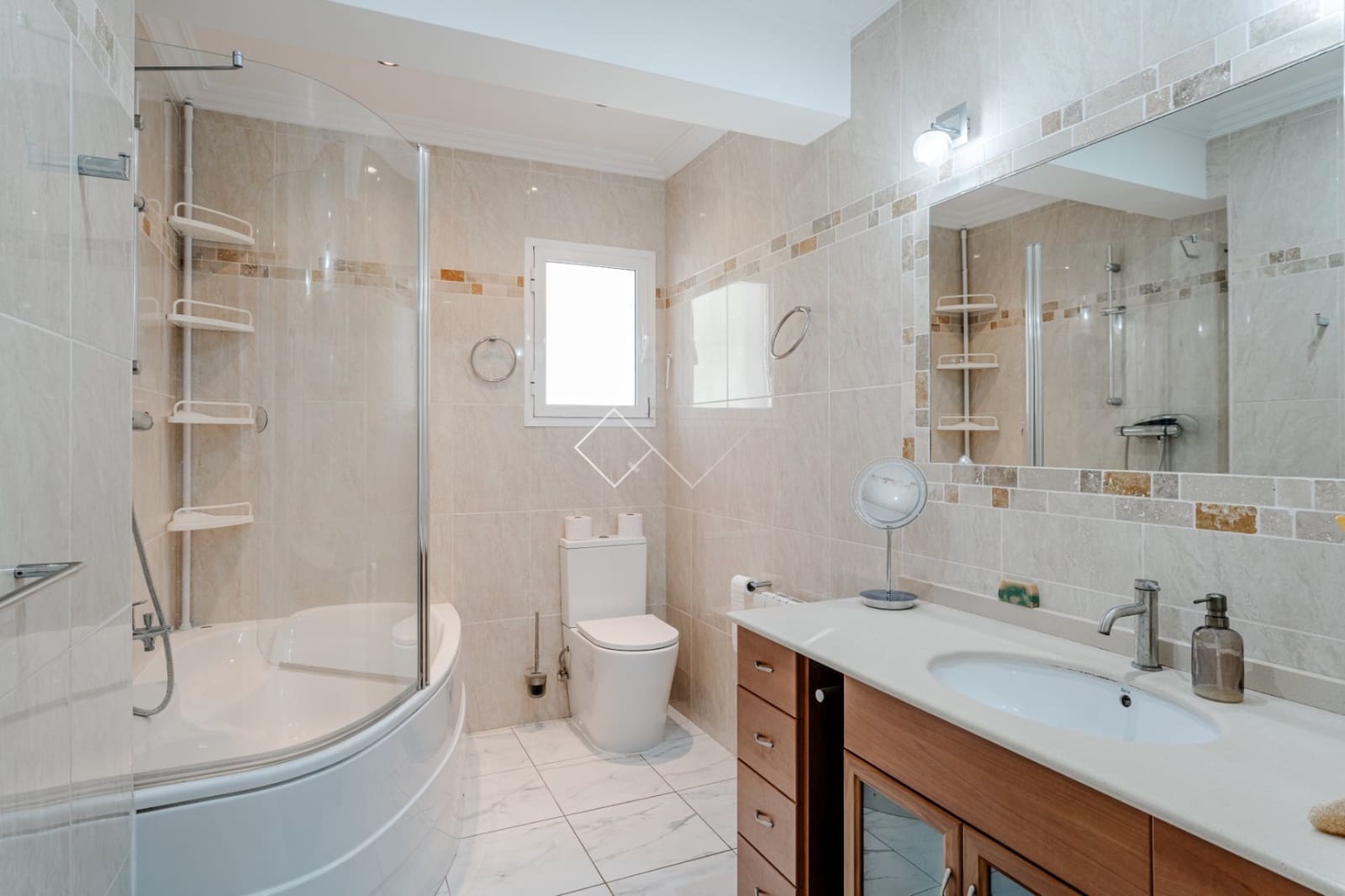 4 sypialnia Willa na sprzedaż w Benitachell / Benitatxell z basenem garażem - 760 000 € (Ref: 10179360)