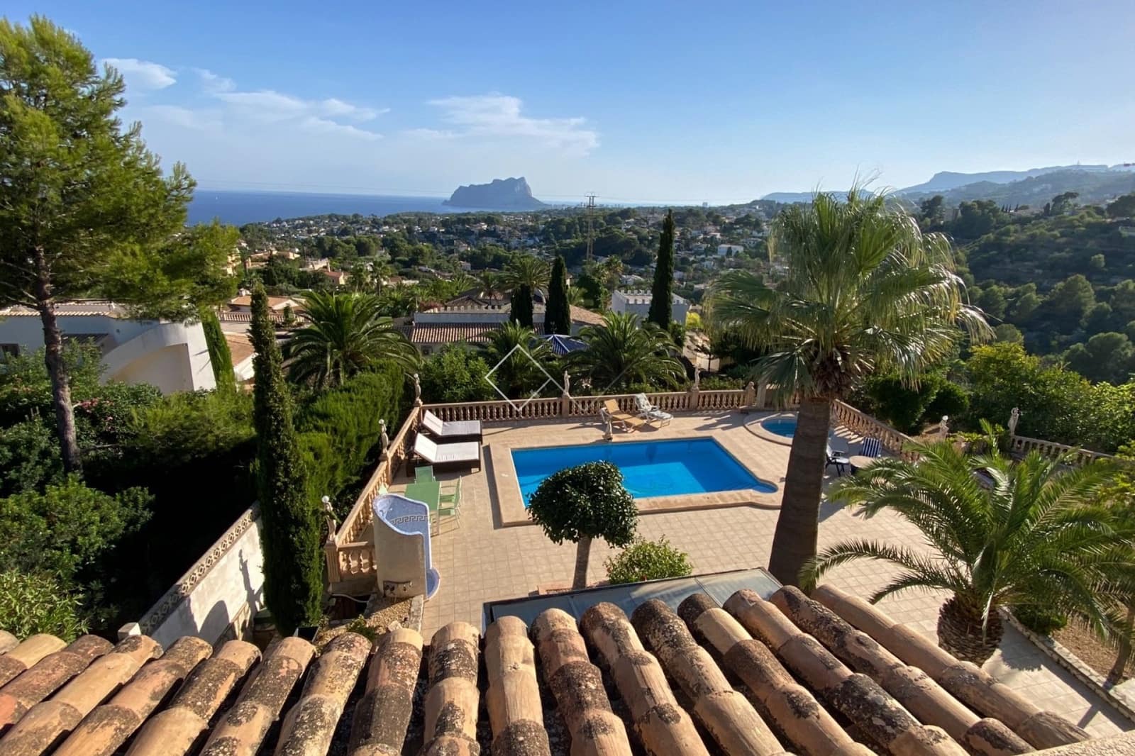 4 bedroom Villa for sale in Benissa with pool garage - € 1,130,000 (Ref: 7939131)