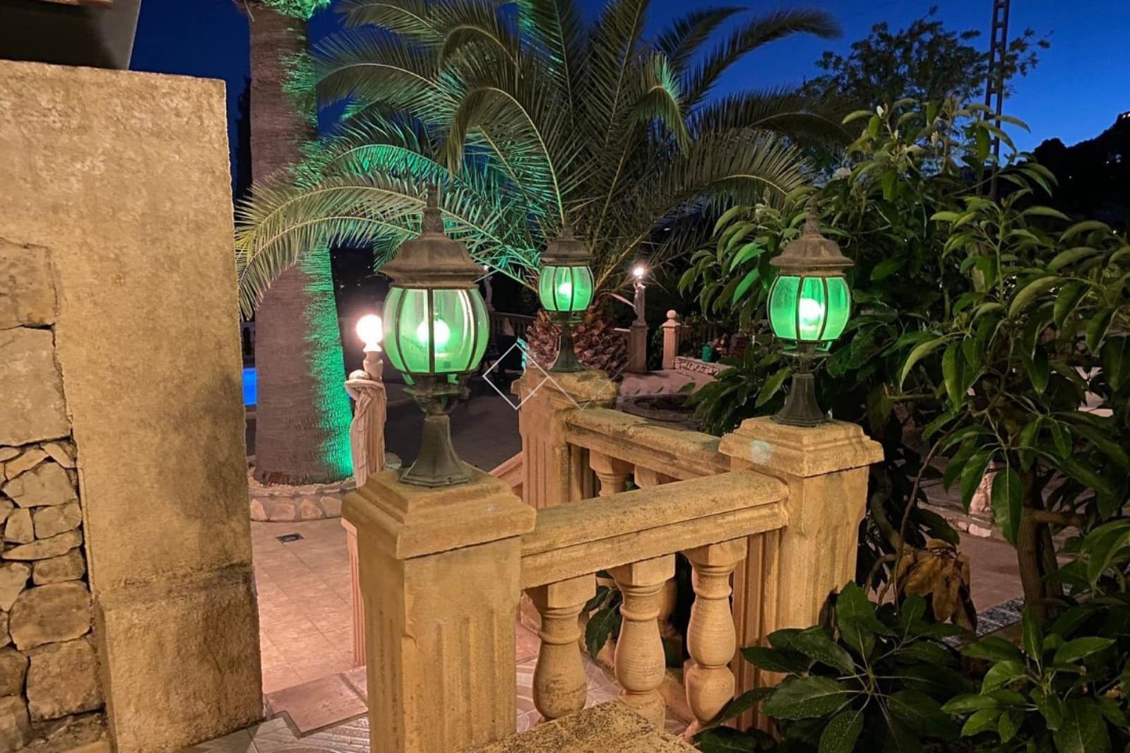 4 bedroom Villa for sale in Benissa with pool garage - € 1,130,000 (Ref: 7939131)