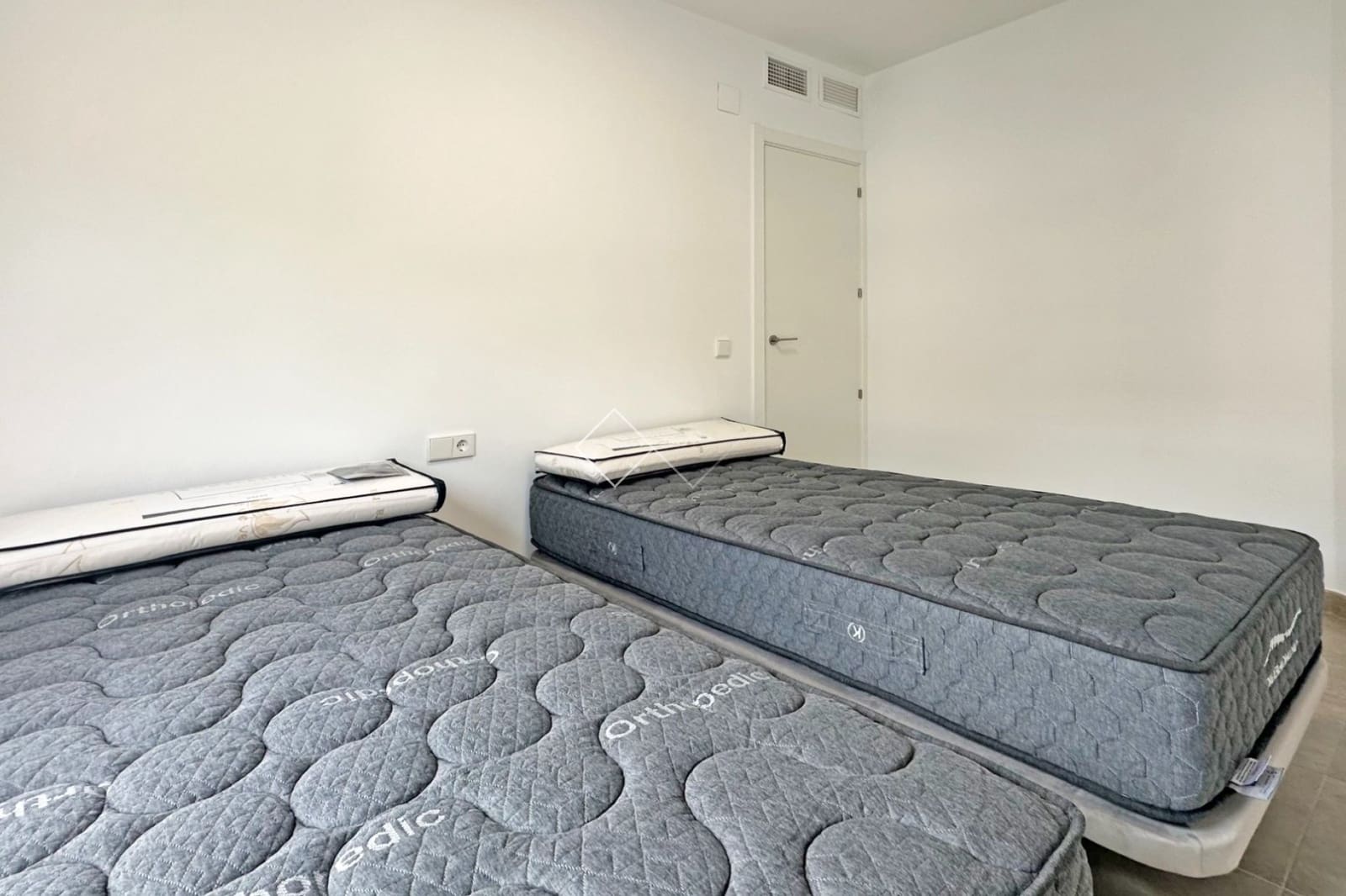 2 soveværelse Lejlighed til salg i Moraira - € 255.000 (Ref: 8533116)